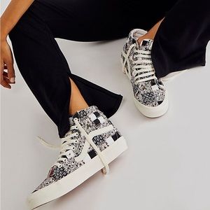 Sk8-hi Floral Patchwork Sneakers VANS